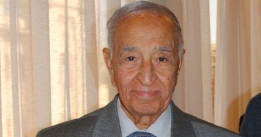 اتحاد الكرة ينعي رحيل الإعلامي الكبير فهمي عمر بألم وحزن عميق