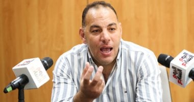 أحمد بلال يوضح تأثير أسلوب لعب الأهلي على النتائج ويدعو لراحة الشناوي