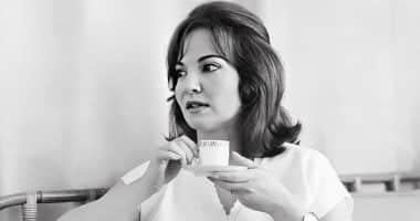 شادية تضيء ذكراها بأغنية مميزة تلامس قلوب جماهير الأهلي