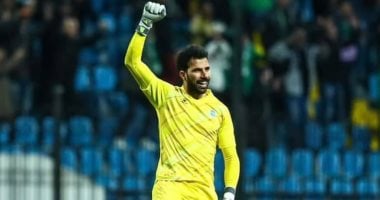 مهدى سليمان مرشح قوي لحراسة مرمى الزمالك في مواجهة سموحة