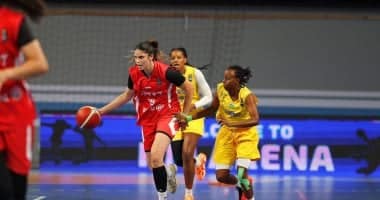 الأهلي وسبورتنج يتصدران الجولة الثامنة بدوري السوبر لسيدات كرة السلة