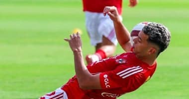 إمام عاشور يقترب من العودة للمباريات مع الأهلي خلال أيام