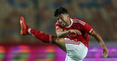 الأهلي يراقب حالة محمد شكرى بعد مباراة زد في الدوري المصري