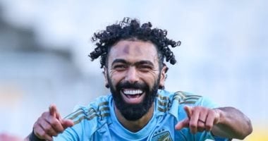الأهلي يمنح حسين الشحات فترة محددة للرد على عرض تجديد العقد