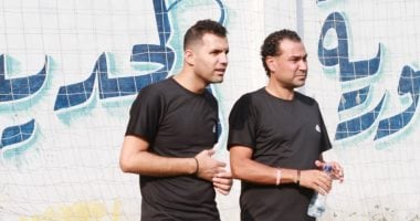 النجوم يحتفلون بعد انتصارهم على سرس الليان في الدوري المصري