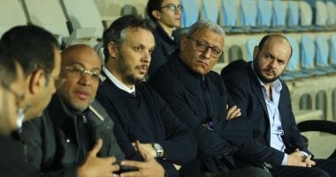 بيراميدز يعزز دعم اللاعبين والجهاز الفني قبل مغادرتهم إلى نيجيريا