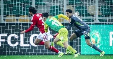 الأهلي يجري تغييرين في مواجهة شبيبة القبائل والتعادل السلبي مستمر