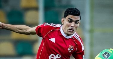 بن شرقي يتدخل لحل نزاع لاعبي الأهلي والجيش الملكي