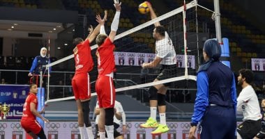 الأهلي يواجه سبورتنج والجزيرة في صراع مثير قبل نهائي دوري الطائرة