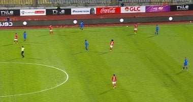 التعادل السلبي يسيطر على مواجهة الأهلي وسموحة في الربع ساعة الأولى