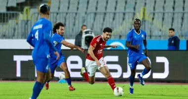 الأهلي يتفوق على سموحة بهدف وحيد في مواجهة مثيرة بملعبه