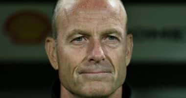 الأهلي يحقق الإطمئنان بشأن بدلاءه قبل مباراة الشباب الحاسمة للدوري