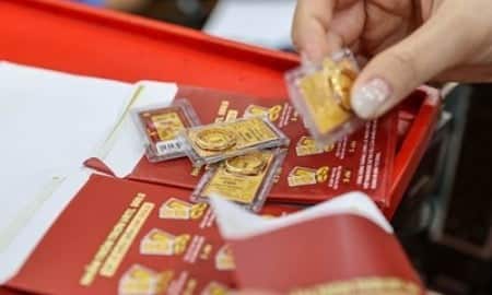 تذبذب أسعار الذهب مع تصاعد التوترات الجيوسياسية يؤثر على توقعات السوق