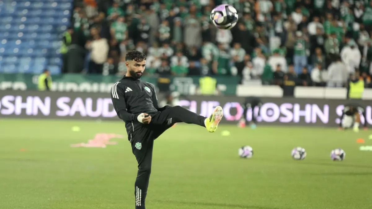 نيفيز يكشف فضيحة تحكيمية بالدوري السعودي ويؤكد تطابق قرارات الحكام مع قوانين بلادهم