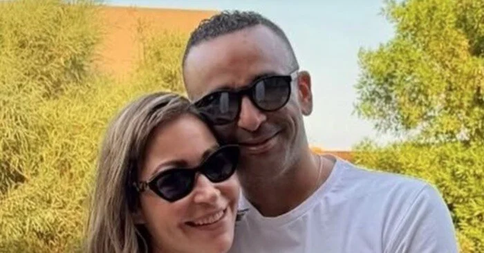 أحمد الجنايني يوجه رسالة خاصة لزوجته منة شلبي بعد عرض مسلسل صحاب الأرض