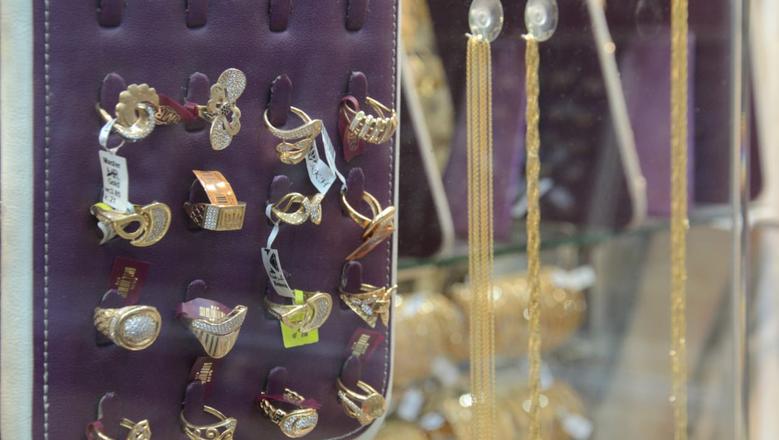 أسعار الذهب اليوم الإثنين 2 مارس 2026 في محلات الصاغة وأحدث تغييرات عيار 21