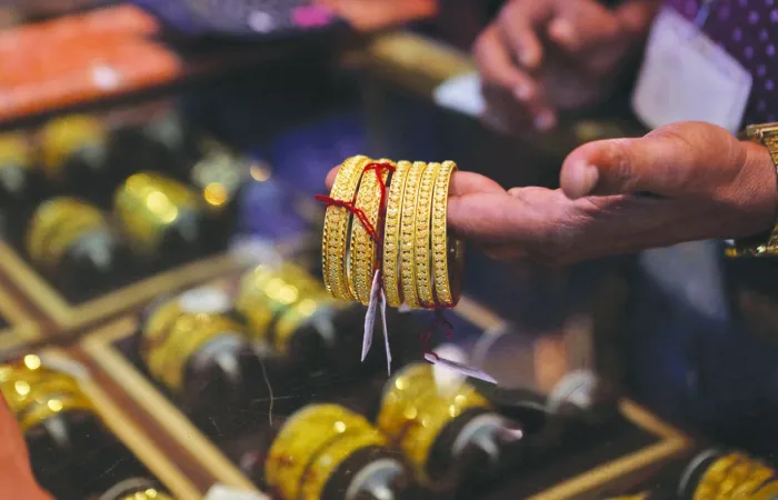 أسعار الذهب اليوم الجمعة في مصر وتعرف على سعر جرام عيار 21 مباشر