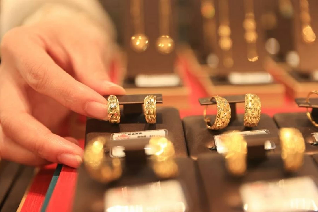 أسعار الذهب في الأردن يوم الخميس 5 مارس 2026 تحديث شامل لعيار 21 في CNN الاقتصادية