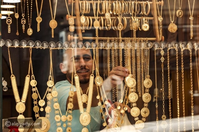 أسعار الذهب في مصر السبت 7 مارس 2026 عيار 21 يصل إلى 7240 جنيهًا