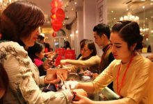 أسعار محدثة لذهب SJC وخواتم الذهب وعيار 24 قيراط بالإضافة إلى الأسعار العالمية للذهب