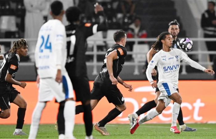 إصابة جديدة تهز الهلال وتربك حساباته قبل مباراة النجمة