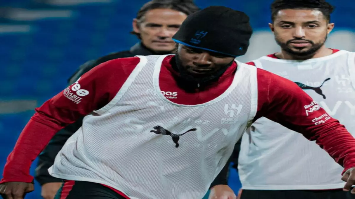 إصابة صاعقة تهدد خطط الهلال قبل القمة والأهلي يستعد لاستغلال الفرصة الحاسمة