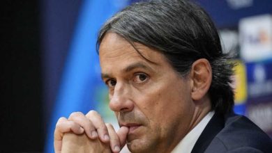 إنزاجي يعبر عن استيائه من قرارات التحكيم في مباراة الفتح