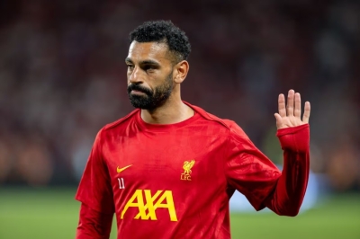 احتمالية انتقال محمد صلاح إلى الدوري السعودي تثير حالة من الغموض والجدل