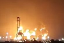 احتواء حريق خزانات الوقود في ميناء صلالة يستغرق وقتًا وفق تقديرات الجهات المختصة