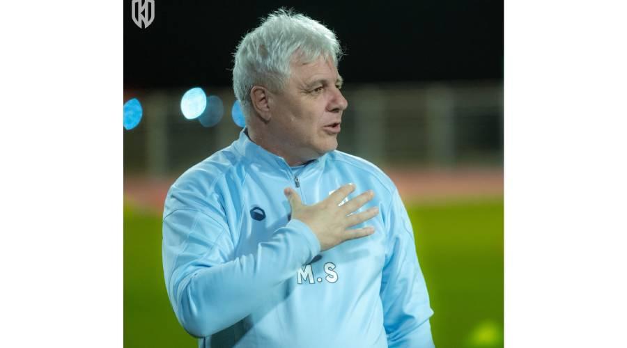 الأخدود يقيل المدرب سوماديكا بعد أقل من ثلاثة أشهر من التعيين