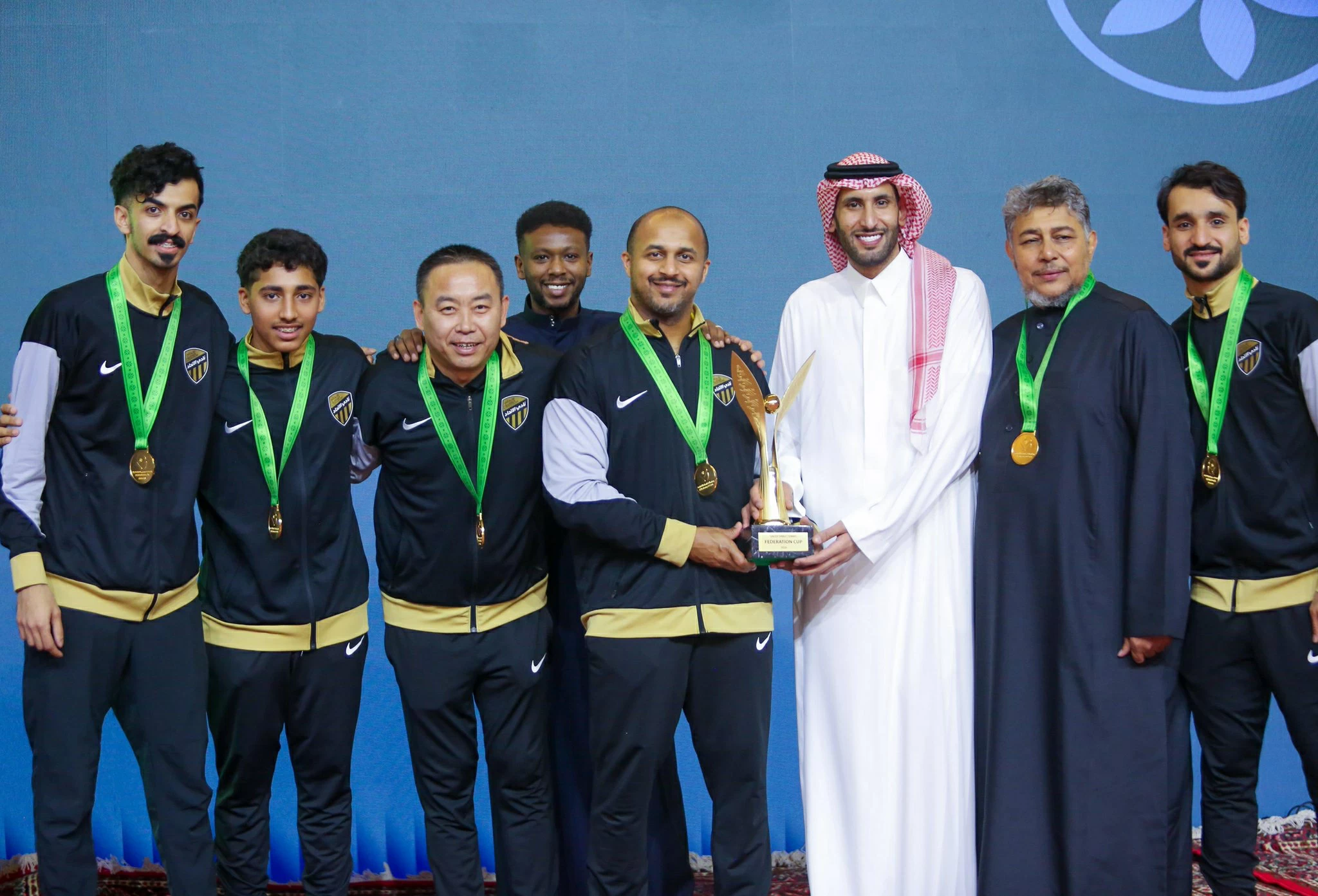 الاتحاد يتوّج بطلًا للطاولة واتحاد اللعبة يثير الجدل بتصميم التهنئة في السعودية