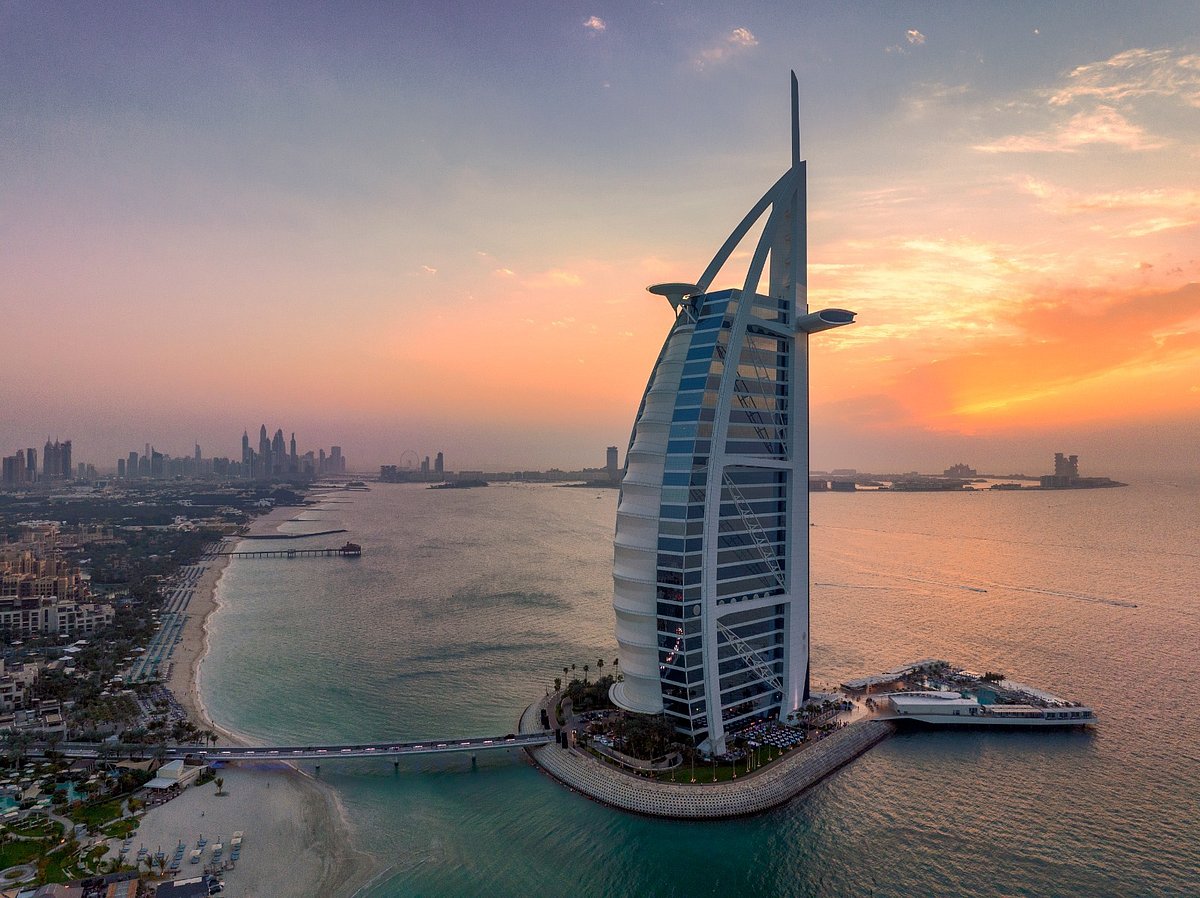 الدفاعات الإماراتية تنجح في اعتراض صواريخ تهدد منطقتي المارينا والصفوح – مشاهير الدفاعات الإماراتية تنجح في اعتراض صواريخ تهدد منطقتي المارينا والصفوح – مشاهير