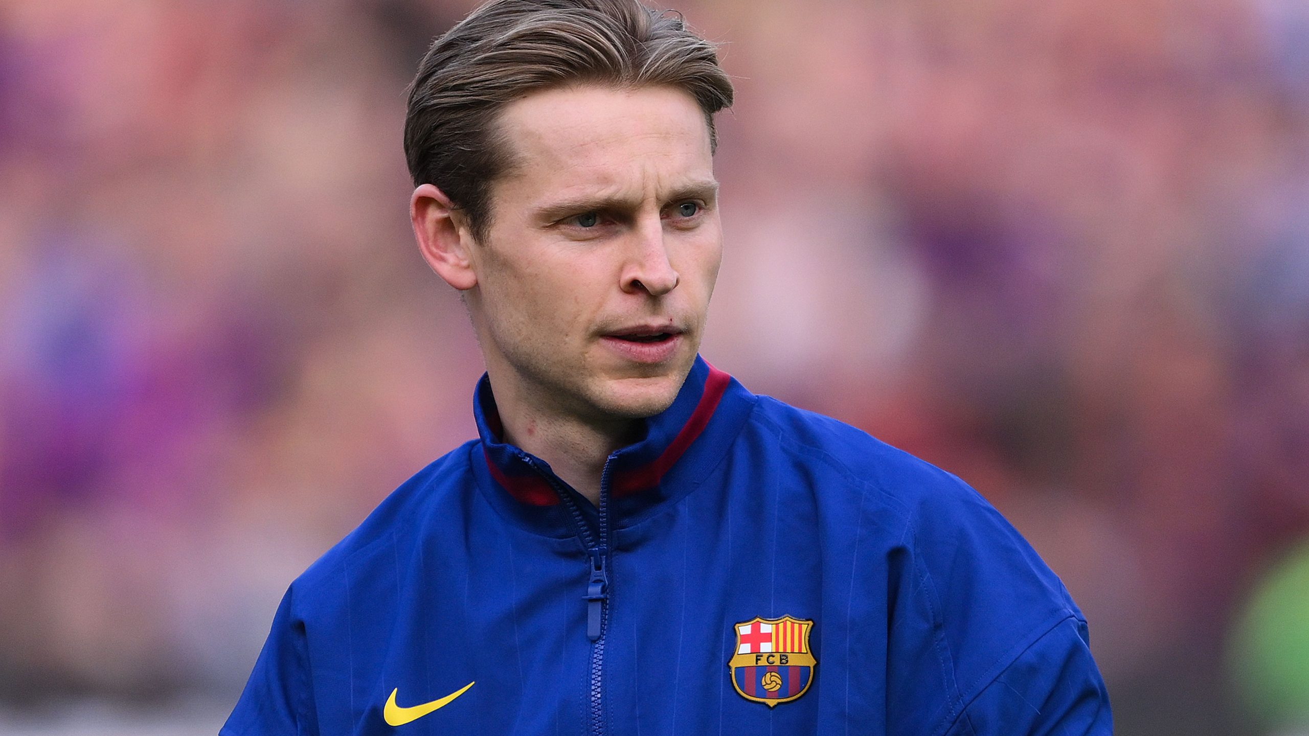 الدوري السعودي يفتح الباب أمام بديل دي يونج المنتظر في برشلونة