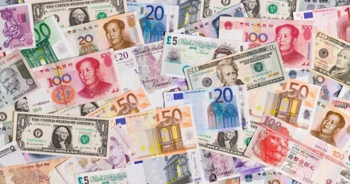 الدولار واليورو بكام أسعار العملات في مصر اليوم الثلاثاء 10 مارس 2026 وتحديات السوق المصرفية