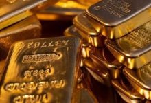 الذهب يسجل تراجعًا للأسبوع الثالث على التوالي مع تعزيز قوة الدولار