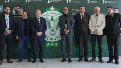 الرجاء يتيح ملاعبه مجانًا للهلال والفريق السوداني يوجه رسالة امتنان