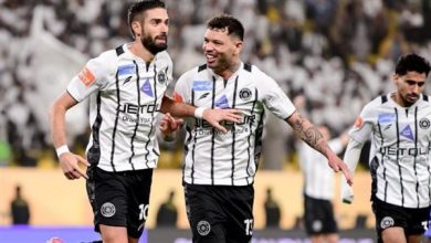 الشباب يتقدم بهدف أمام الأخدود في الشوط الأول من الدوري السعودي