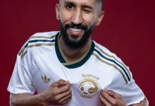 الشماغ السعودي يضفي هوية وطنية على قميص الأخضر في مونديال قطر 2022 - أخبار السعودية