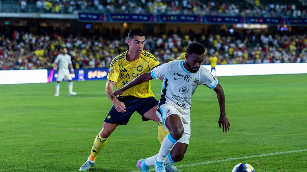 الشنقيطي والهلال يشعلان الجدل عقب شكوى الاتحاد ونفي وكيله لها