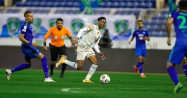 الفتح يواجه الهلال الليلة وجوميز يخسر لاعبين مهمين في المواجهة