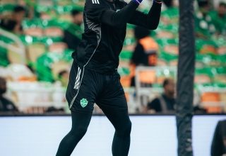 النصر والأهلي يتصدران ترتيب الشباك النظيفة في دوري روشن للمحترفين