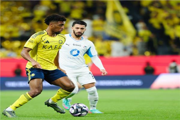 النصر يتفوق على نيوم ويعزز صدارته منفردًا في الدوري السعودي