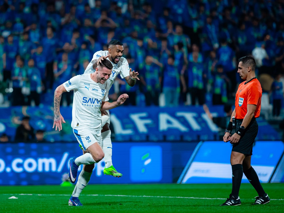 الهلال يتغلب على الفتح ويتقدم إلى وصافة دوري المحترفين