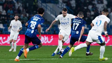 الهلال يحقق فوزًا مثيرًا على الفتح في مباراة الدوري السعودي (فيديو)
