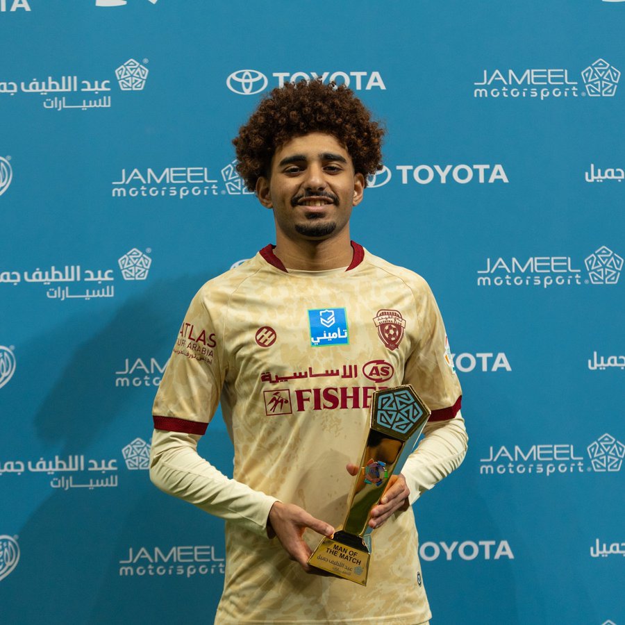 الهلال يعلن عن اتفاقه مع الفيحاء لضم صبري دهل في صفقة رسمية