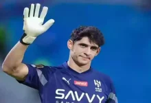 الهلال يودع نجمه ياسين بونو رسميًا وإنزاغي يكشف عن بديل مفاجئ (صورة)