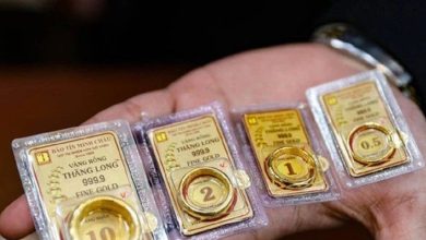 انخفاض أسعار سبائك وخواتم الذهب بنحو 5 ملايين دونغ فيتنامي للأونصة