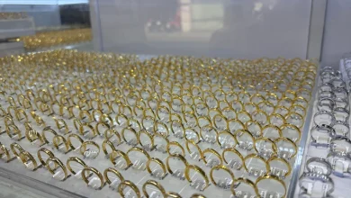 انخفاض سعر كل سبيكة ذهبية بمقدار 2.2 مليون دونغ فيتنامي خلال عطلة نهاية الأسبوع