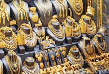 انخفاض طفيف في سعر الذهب مساءً مع ثبات عيار 21 عند 7450 جنيهاً