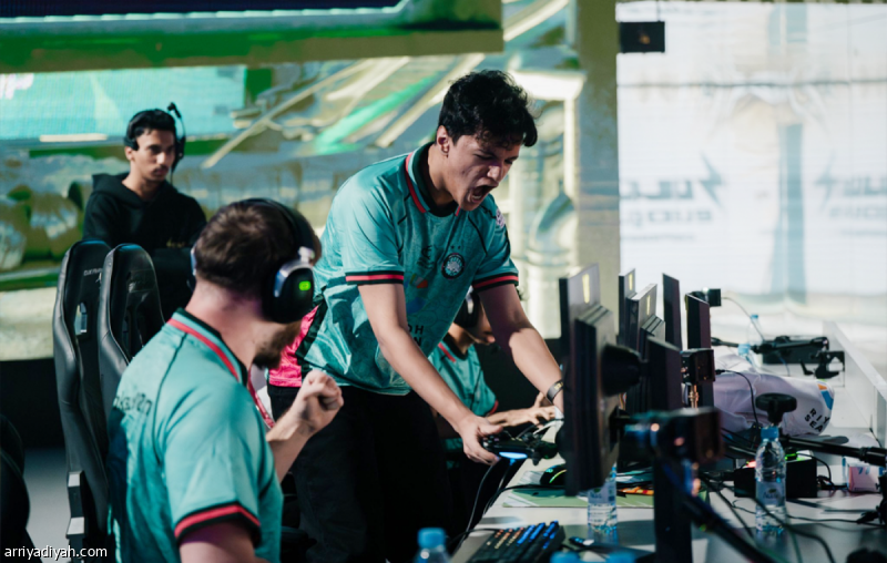 انطلاق منافسات دوري الرياضات الإلكترونية بحماس متجدد